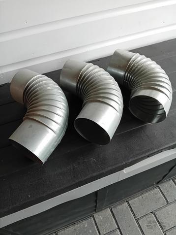 Te koop een aluminium afvoerpijp + bochten beschikbaar voor biedingen