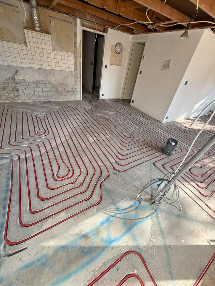 Vloerverwarming laten afsmeren?, Huizen en Kamers, Kamers te huur, Overige regio's, 50 m² of meer