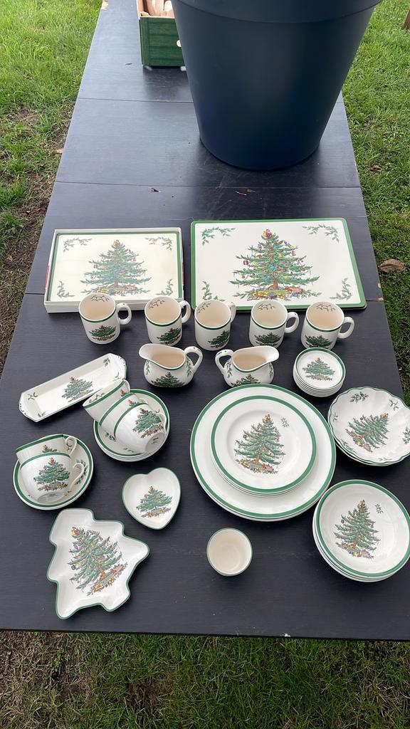 Spode CHRISTMAS TREE, Huis en Inrichting, Keuken | Servies, Kop(pen) en/of Schotel(s), Overige stijlen, Porselein, Ophalen of Verzenden