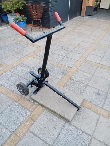 Te koop tegellegger voor tegels 40 cm 50 cm 60 cm en 80 cm  beschikbaar voor biedingen