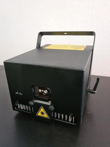 5,5 watt RGB Full color diode ILDA laser projector+flightcas
