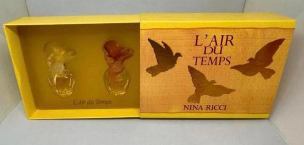 Miniaturen setje L’air du temps geel en oranje duiven 2,5 ml, Verzamelen, Parfumverzamelingen, Ophalen of Verzenden, Nieuw, Miniatuur