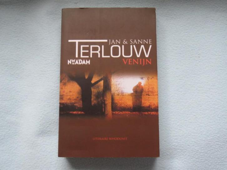 Spannend boek: Venijn door Jan en Sanne Terlouw, Boeken, Thrillers, Zo goed als nieuw, Nederland, Ophalen of Verzenden