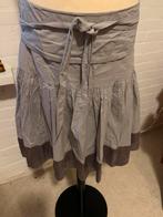 VILA klokkend rokje met ceintuur, Vila, Ophalen of Verzenden, Zo goed als nieuw, Knielengte