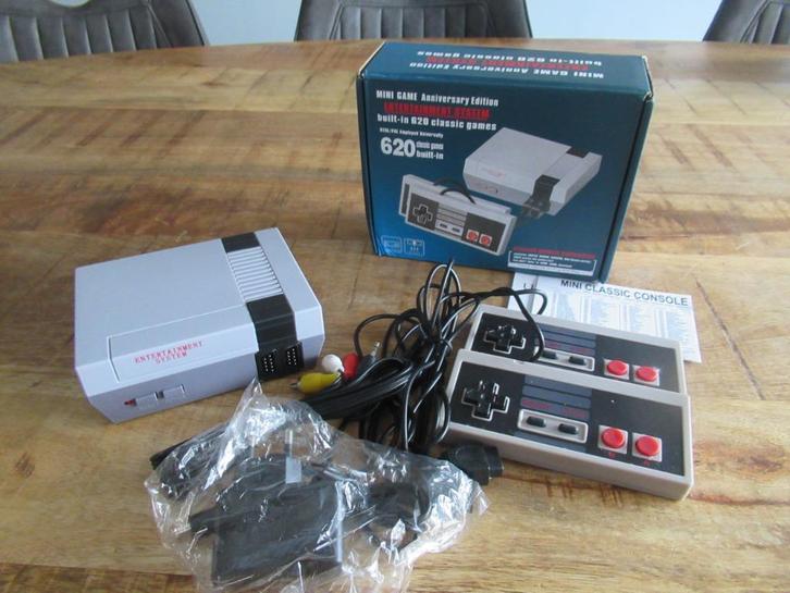 Mini Game Anniversary Edition Retro (Nintendo?) 620 games, Spelcomputers en Games, Games | Nintendo NES, Zo goed als nieuw, 2 spelers