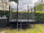 Salta trampoline zwart 305x214 met net en trapje, Kinderen en Baby's, Speelgoed | Buiten | Trampolines, Gebruikt, Ophalen