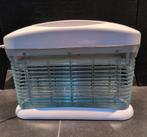 Insecten killer met blauw licht, Ophalen