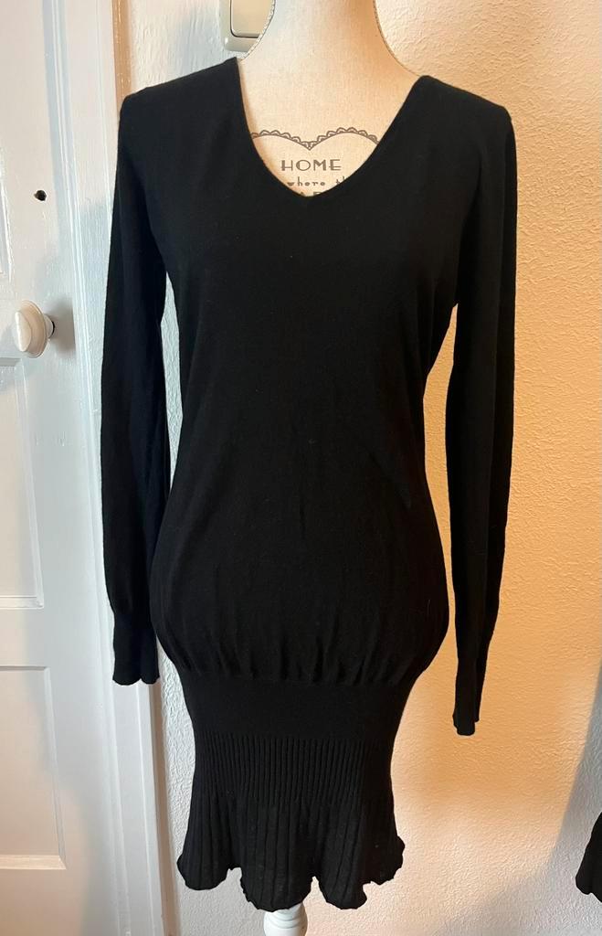 Kasjmier jurkje, maat m/L, Kleding | Dames, Jurken, Gedragen, Maat 38/40 (M), Zwart, Boven de knie, Ophalen of Verzenden