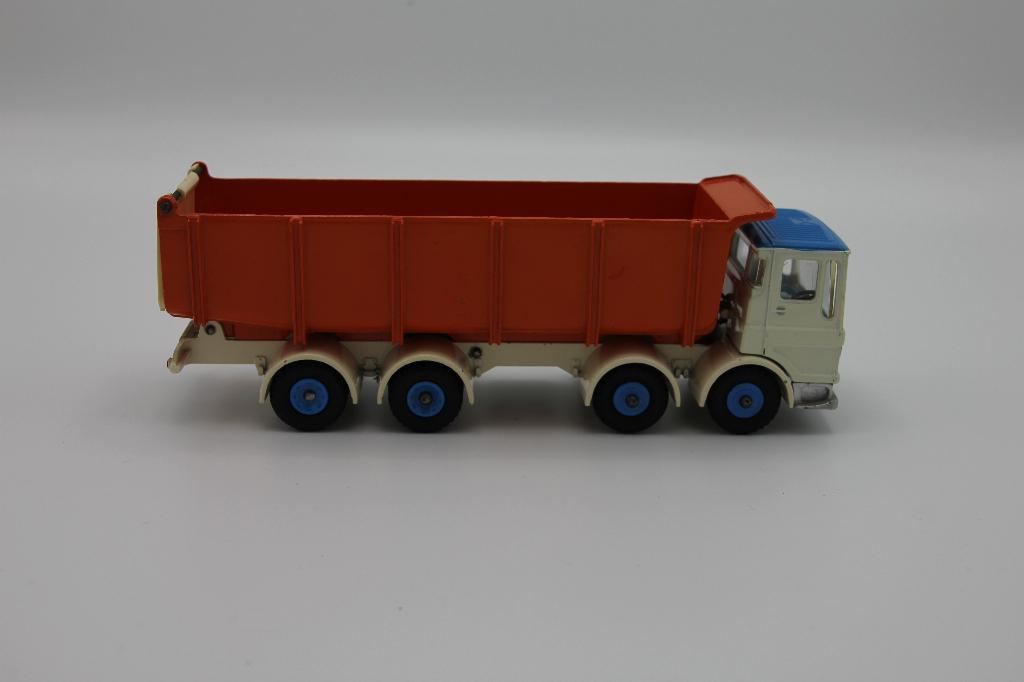 Dinky Toys  Leyland Dump Truck # 925, Hobby en Vrije tijd, Modelauto's | 1:43, Ophalen of Verzenden, Zo goed als nieuw, Bus of Vrachtwagen
