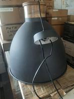 Zwarte moderne strakke hanglamp plafondlamp, Huis en Inrichting, Lampen | Hanglampen, Ophalen of Verzenden, Zo goed als nieuw