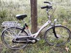 Te koop damesfiets Batavus 28 inch, Fietsen en Brommers, Fietsen | Dames | Damesfietsen, Ophalen of Verzenden, Zo goed als nieuw