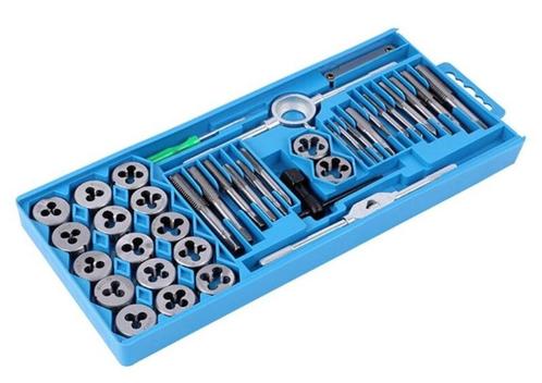 tapset en snijset 40 delig in handige opbergbox - 1/2 prijs, Hobby en Vrije tijd, Knutselen, Nieuw, Gereedschap of Toebehoren