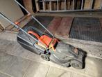 Grasmaaier Black & Decker 32, Tuin en Terras, Grasmaaiers, Ophalen, Cirkelmaaier, Gebruikt, Elektrische grasmaaier