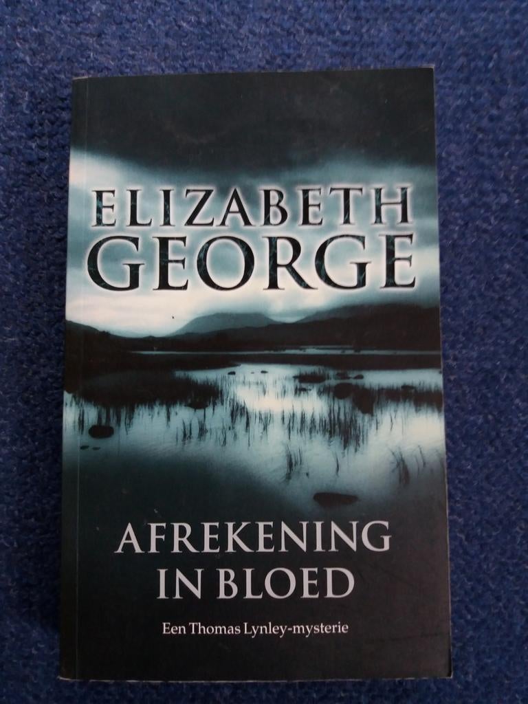 Elizabeth George.Afrekening in Bloed.Een Thomas Lynley-, Ophalen of Verzenden, Zo goed als nieuw