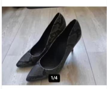 Billi Bi groene snake pumps maat 41 beschikbaar voor biedingen