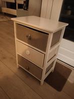 Leuk nachtkastje, Ophalen, Zo goed als nieuw, Minder dan 45 cm