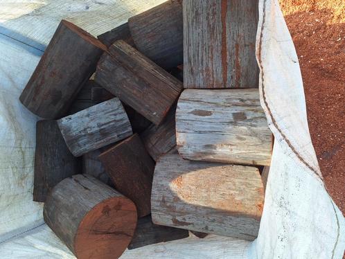 Openhaardhout azobe palen walaba, Tuin en Terras, Haardhout, Overige houtsoorten, Minder dan 3 m³, Ophalen
