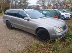 Mercedes-Benz E-Klasse 3.2 E320 Combi 4MATIC AUT 2004 Grijs, Auto's, Automaat, 1770 kg, 3199 cc, Stationwagon