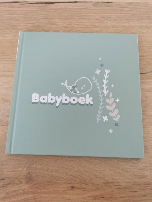 Gratis af te halen: Babyboek, Kinderen en Baby's, Kraamcadeaus en Geboorteborden, Nieuw, Ophalen