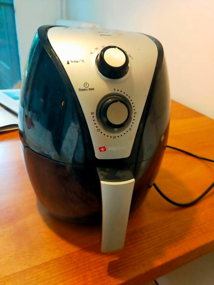 Alpina Airfryer / Hetelucht oven, Witgoed en Apparatuur, Airfryers, Gebruikt, Airfryer, 1000 t/m 1499 gram, Ophalen of Verzenden