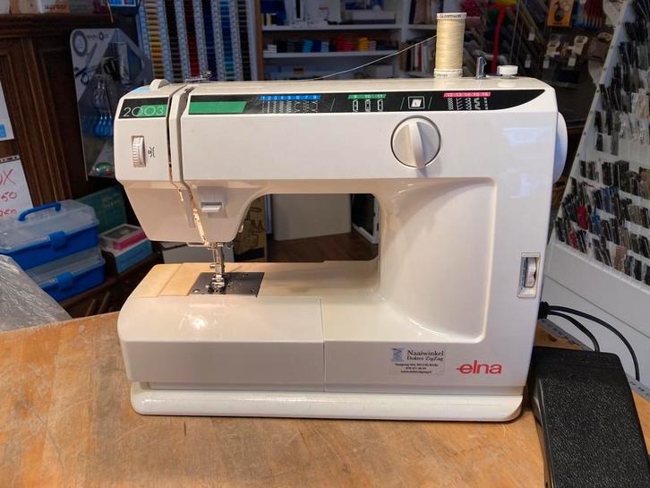 Elna 2003 - leuke startersnaaimachine, Hobby en Vrije tijd, Naaimachines en Toebehoren, Gebruikt, Naaimachine, Overige merken