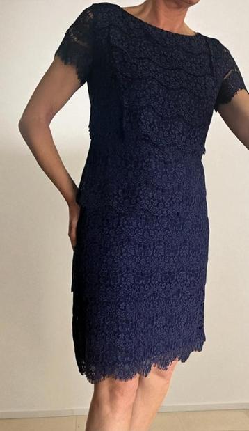 Vera Mont nieuwe donkerblauwe lace jurk maat 40 beschikbaar voor biedingen