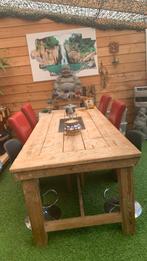 Houtentafel met kachel, Gebruikt, Eettafel, 6 zitplaatsen, Steigerhout
