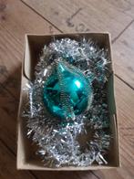 Antieke kerstbal met chenille, Diversen, Ophalen of Verzenden