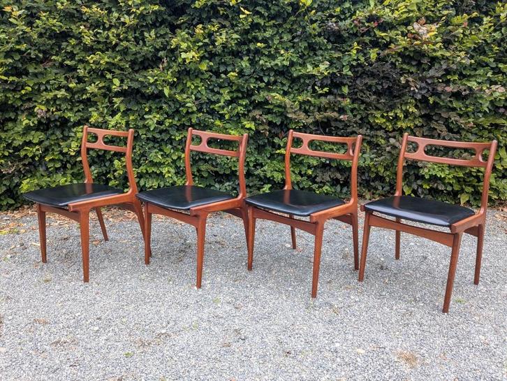 4 vintage Deense stoelen Johannes Andersen Uldum jaren '60, Huis en Inrichting, Stoelen, Gebruikt, Vier, Hout, Bruin, Ophalen