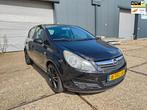 Opel Corsa 1.2-16V '111' Edition, Voorwielaandrijving, Euro 5, Gebruikt, 4 cilinders