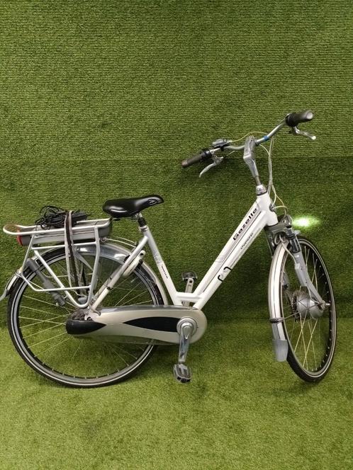 Gazelle Chamonix damesfiets E bike, Fietsen en Brommers, Fietsen | Dames | Damesfietsen, Zo goed als nieuw, Gazelle, Versnellingen