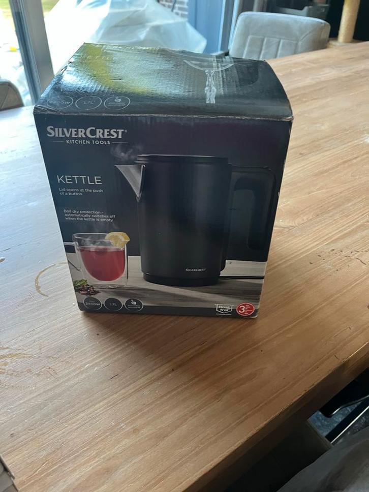 SilverCrest Waterkoker - 1.7L - Nieuw, Witgoed en Apparatuur, Waterkokers, Nieuw, 1 tot 2 liter, Draadloos, Ophalen of Verzenden
