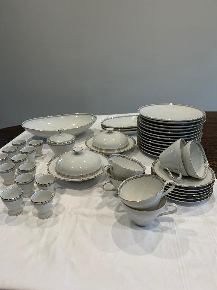 Antiek ontbijt servies, Antiek en Kunst, Antiek | Servies compleet, Ophalen