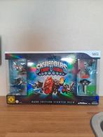 Skylanders trap team dark edition starter pack Wii, Spelcomputers en Games, Games | Nintendo Wii, Avontuur en Actie, 2 spelers