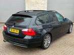 Zwarte Luxe BMW 3-Serie 320i E91 Touring/Panorama/Apk/Navi!, 13 km/l, Achterwielaandrijving, 1995 cc, 4 cilinders
