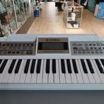 Roland E-09W Interactive Arranger | in Prima Staat, Muziek en Instrumenten, Niet ingevuld, Zo goed als nieuw, Niet ingevuld, Niet ingevuld