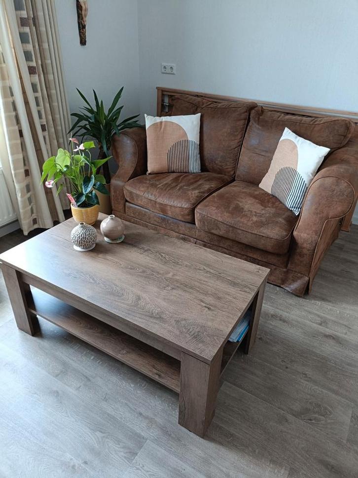 Zo goed als nieuwe 2-persoons bank + salontafel, Huis en Inrichting, Complete inboedels, Ophalen of Verzenden