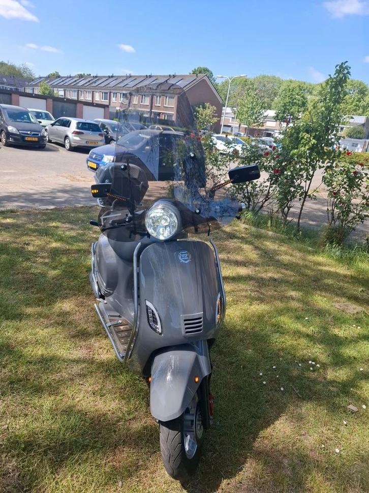 La Souris R Nardo Grijs-  bouwjaar 2023 Geel Kenteken, Fietsen en Brommers, Brommeronderdelen | Scooters, Ophalen