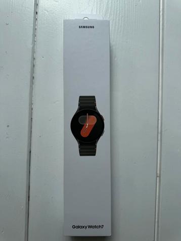 Samsung Galaxy Watch 7 beschikbaar voor biedingen