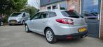 Renault Mégane Estate 1.2 TCe Limited Trekhaak! Airco/Clima, Auto's, Voorwielaandrijving, Euro 5, Gebruikt, 4 cilinders