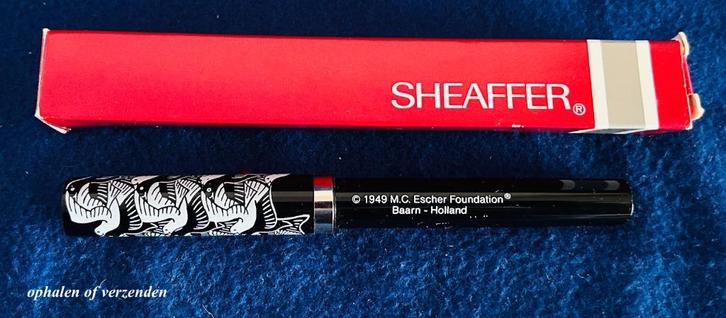 Sheaffer Pen ESCHER print Vogels Ballpoint Collectors item, Verzamelen, Pennenverzamelingen, Gebruikt, Balpen, Sheaffer, Met doosje
