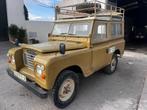 Land Rover 88, Series 2A, bouwjaar 1973, OLDTIMER, roestvrij, 2286 cc, Zwart, 4 cilinders, Beige