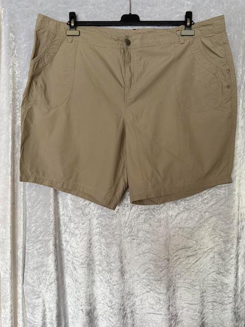 Miss Etam korte broek maat 50, Kleding | Dames, Broeken en Pantalons, Zo goed als nieuw, Maat 46/48 (XL) of groter, Beige, Kort