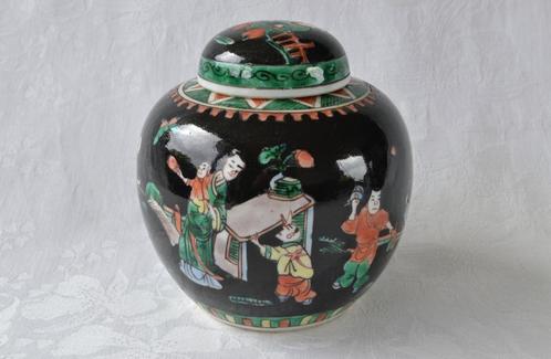 Zwarte porseleinen Gemberpot met Gezin tafereel – China, Antiek en Kunst, Antiek | Porselein, Ophalen of Verzenden