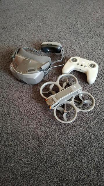 DJI Avata 2 set met goggles, controller en accesoires beschikbaar voor biedingen