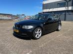 BMW 1-Serie (e87) 2.0 116I 5DR 2011 Zwart, Auto's, BMW, Origineel Nederlands, Te koop, 5 stoelen, Benzine