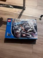 Lego 4504 millenium falcon, Kinderen en Baby's, Speelgoed | Duplo en Lego, Ophalen of Verzenden, Zo goed als nieuw