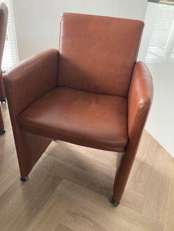 Mooie eetkamer stoelen, leer, 2 stuks, cognackleur beschikbaar voor biedingen