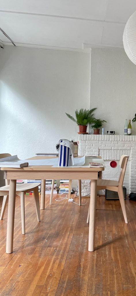 Ikea uitschuifbare tafel - gratis af te halen, Huis en Inrichting, Tafels | Eettafels, Gebruikt, 50 tot 100 cm, 150 tot 200 cm