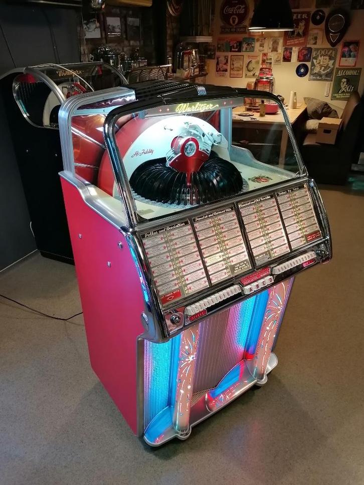 Mooie volledig gerestaureerde Wurlitzer 1800 jukebox, Verzamelen, Automaten | Jukeboxen, Zo goed als nieuw, Wurlitzer, 1950 tot 1960
